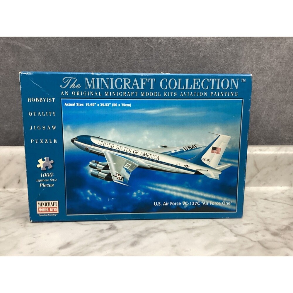 MINICRAFT COLLECTION US AIR FORCE ONE VC-137C 1000 PIECE PUZZLE